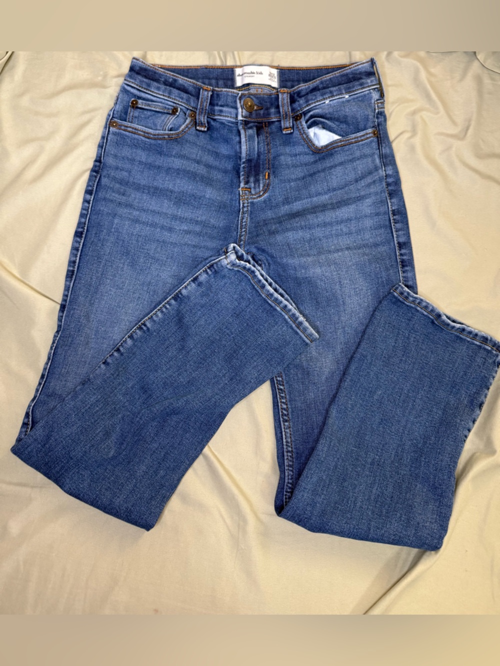 abercrombie kids Straight-Leg Mid Blue Jeans